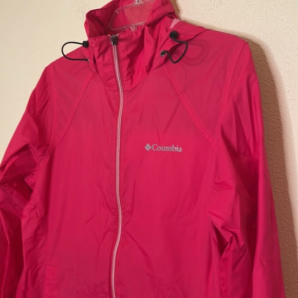 Columbia Hot Pink Nylon Windbreaker Size Medium - Picture 2 of 7